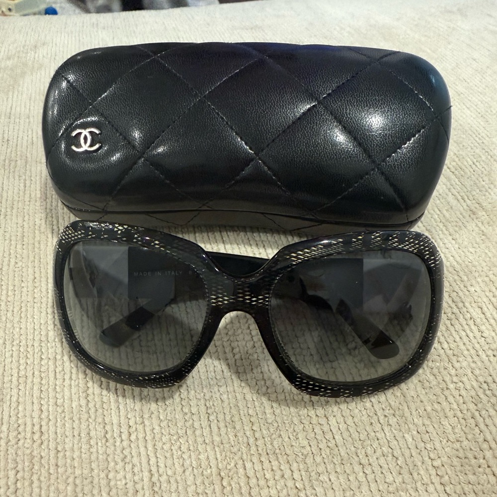 CHANEL Black Oversized Sunglasses with Quilted Case